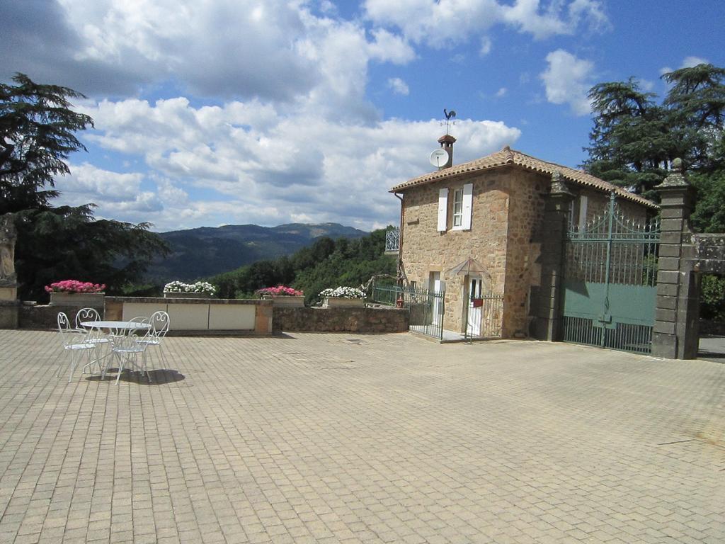 Chateau D'Urbilhac Lamastre Rom bilde